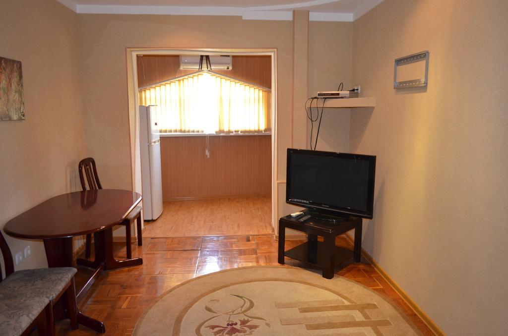 Apartment Near Rtsu Dushanbe Room photo